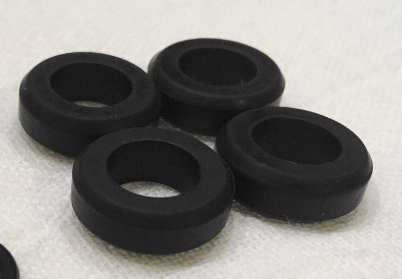 Lower injector seals